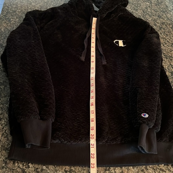 Champion faux fur hoodie S - Picture 8 of 9